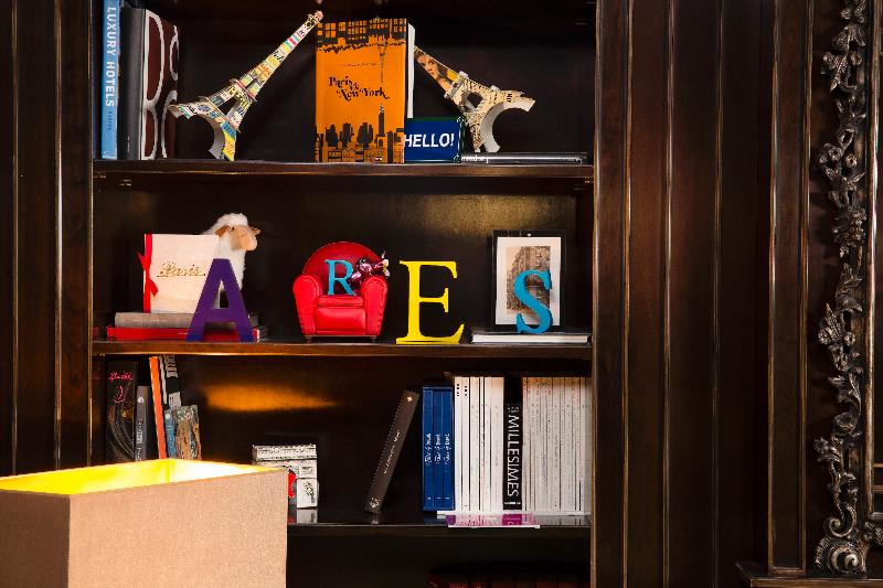 ホテル Ares Eiffel