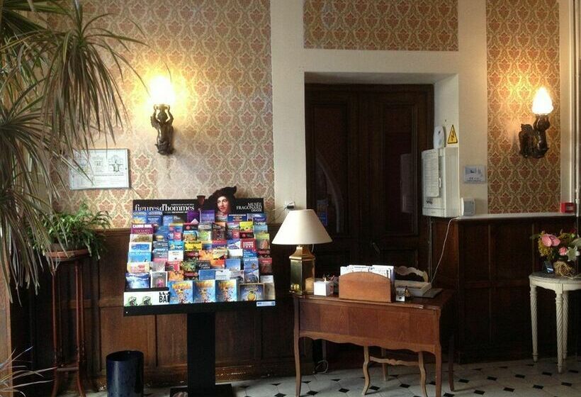 فندق Hôtel Armenonville