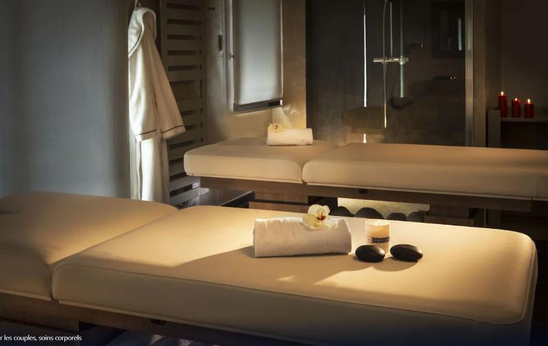호텔 Hôtel Valdys Thalasso & Spa   Les Pins