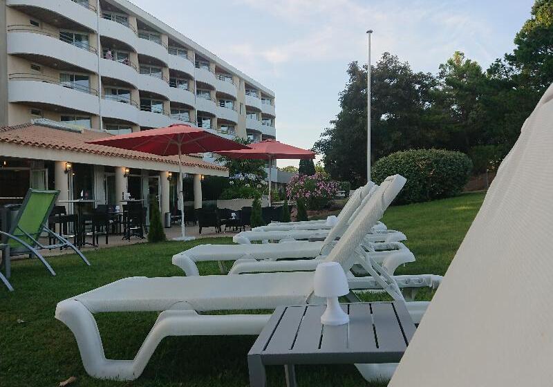 호텔 Hôtel Valdys Thalasso & Spa   Les Pins