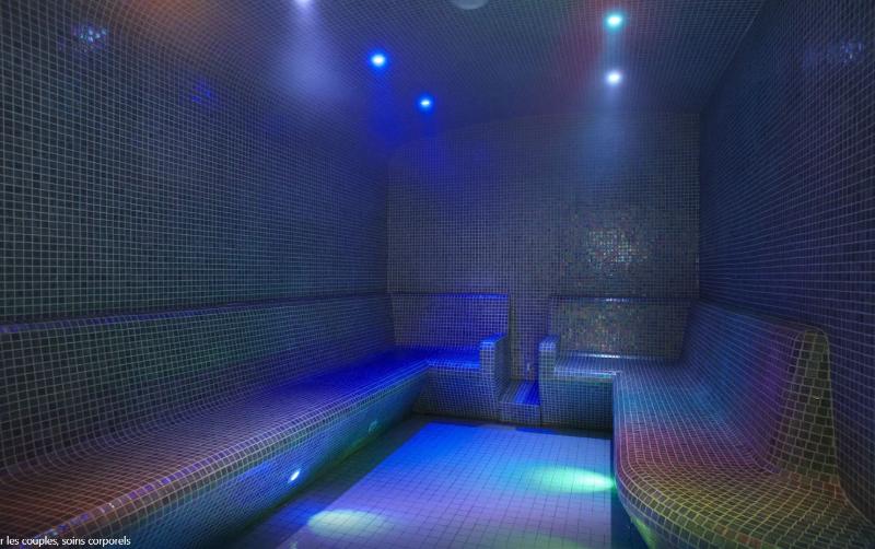 호텔 Hôtel Valdys Thalasso & Spa   Les Pins