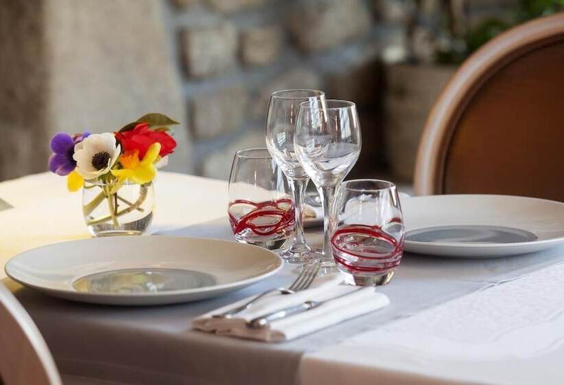 בית מלון כפרי Au Relais Du Porhoet