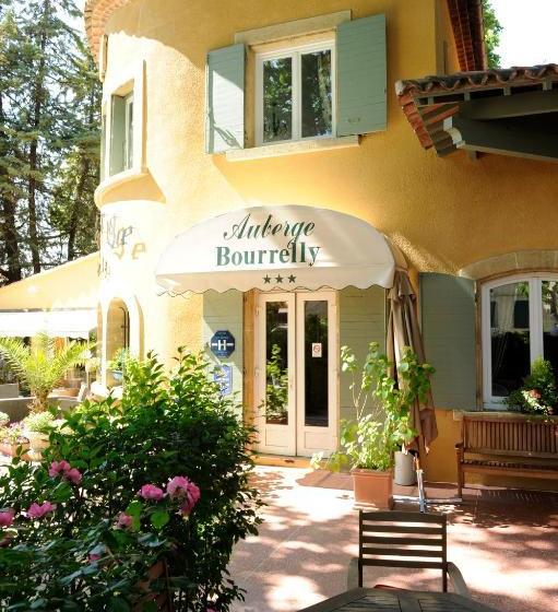 فندق Auberge Bourrelly