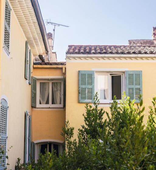 בית מלון כפרי Auberge De La Tour