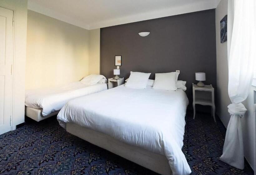 בית מלון כפרי Auberge De La Tour