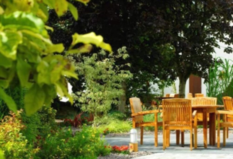 Ballygarry Estate Hotel & Spa