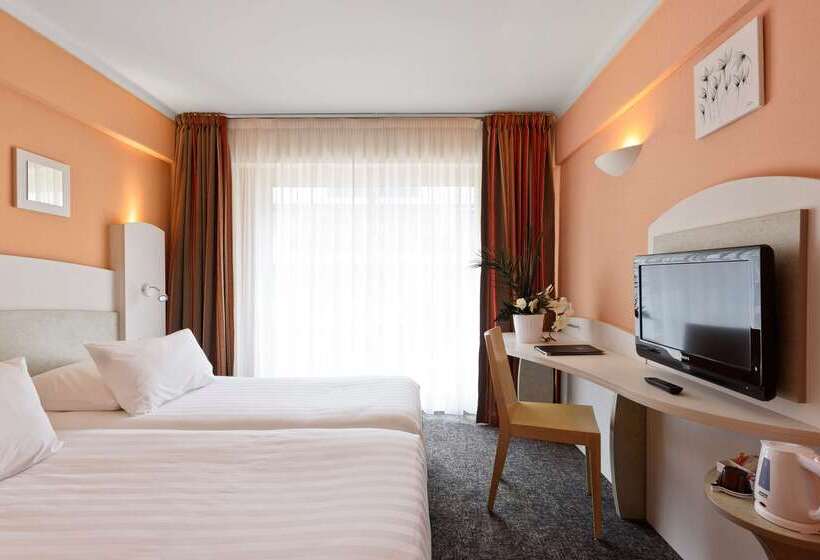 فندق Best Western Astoria