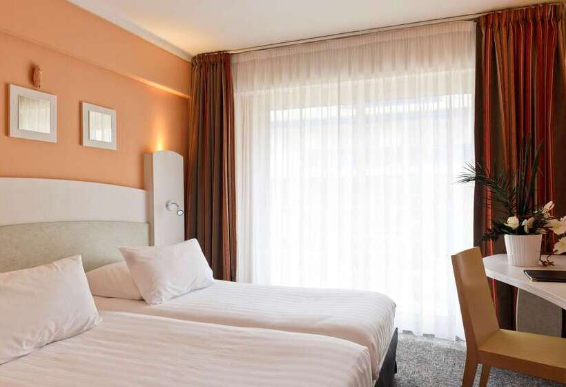 فندق Best Western Astoria