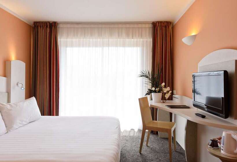 ホテル Best Western Astoria