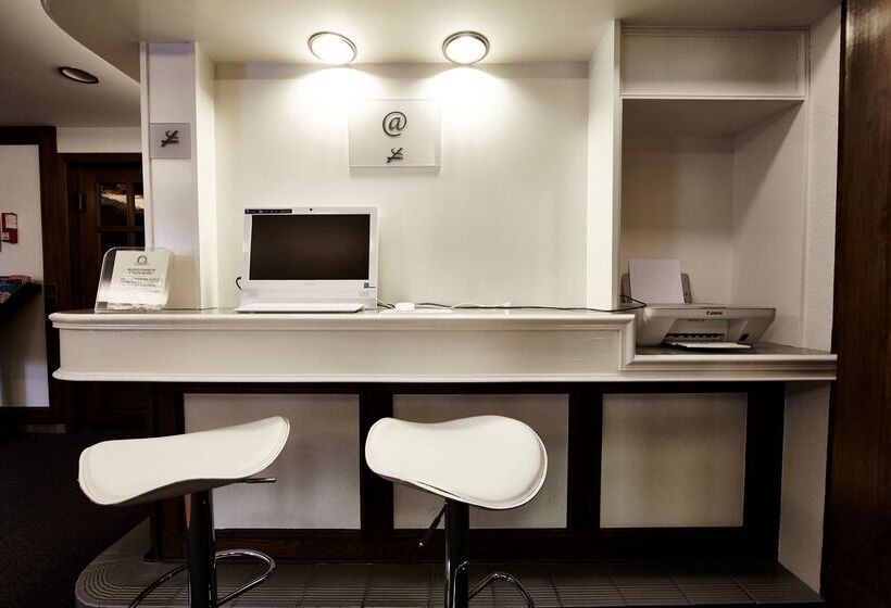 فندق Best Western Plus Au Cheval Blanc à Mulhouse