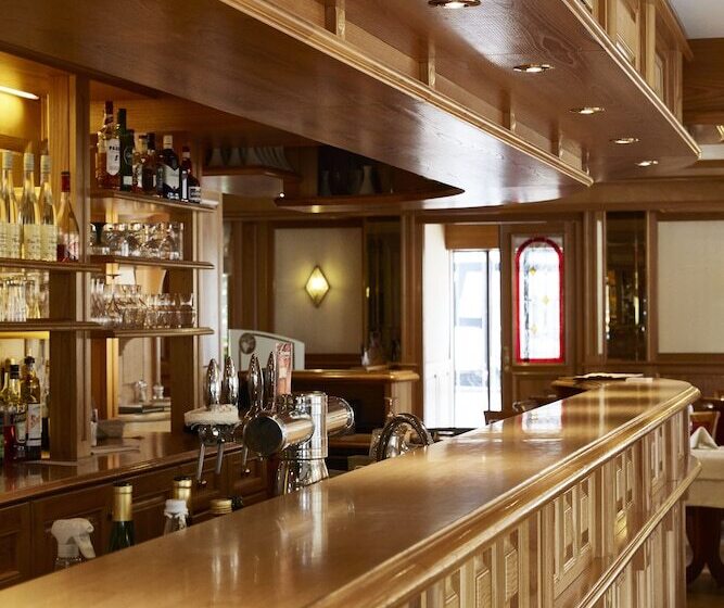 호텔 Best Western Plus Au Cheval Blanc à Mulhouse