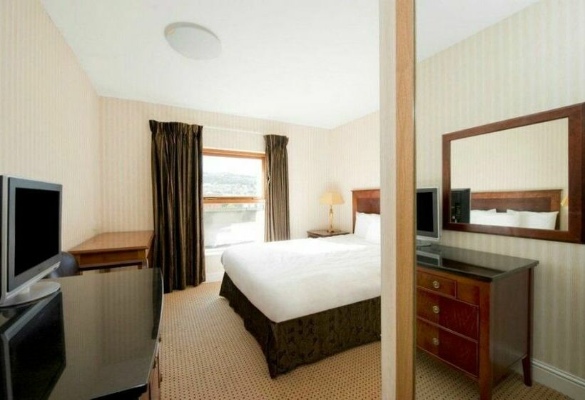 Esplanade Hotel On The Seafront