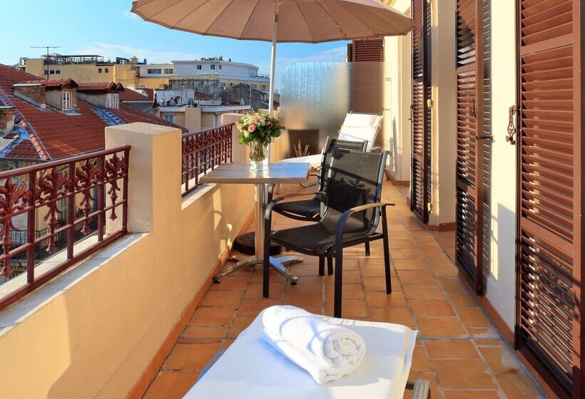Отель Best Western Plus Hôtel Massena Nice