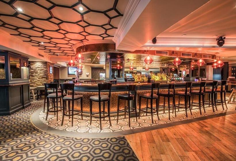 Bridge House Hotel, Leisure Club & Spa