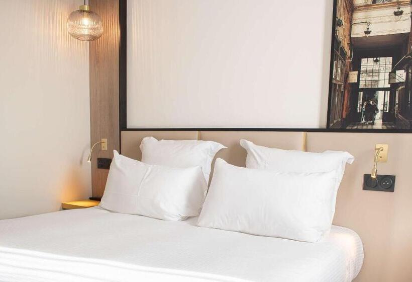 Brit Hotel Blois   Le Préma