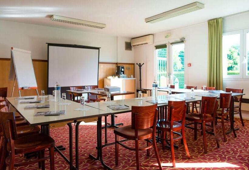 Brit Hotel Blois   Le Préma