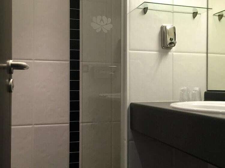 Brit Hotel Golfhotel Saint Samson