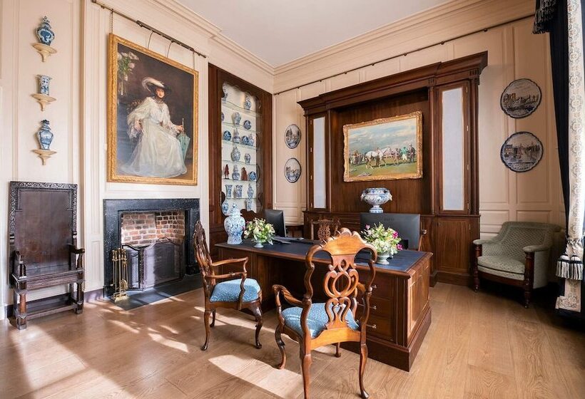 Отель Cashel Palace