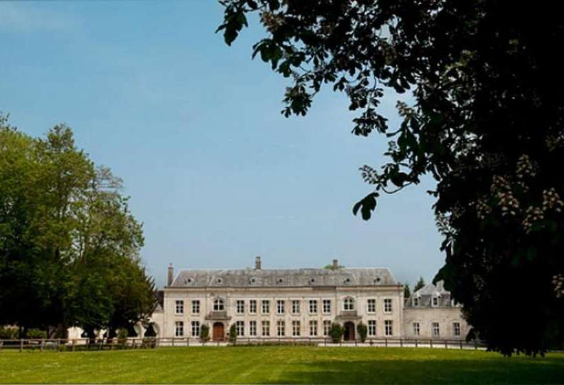 هتل Château De Cocove
