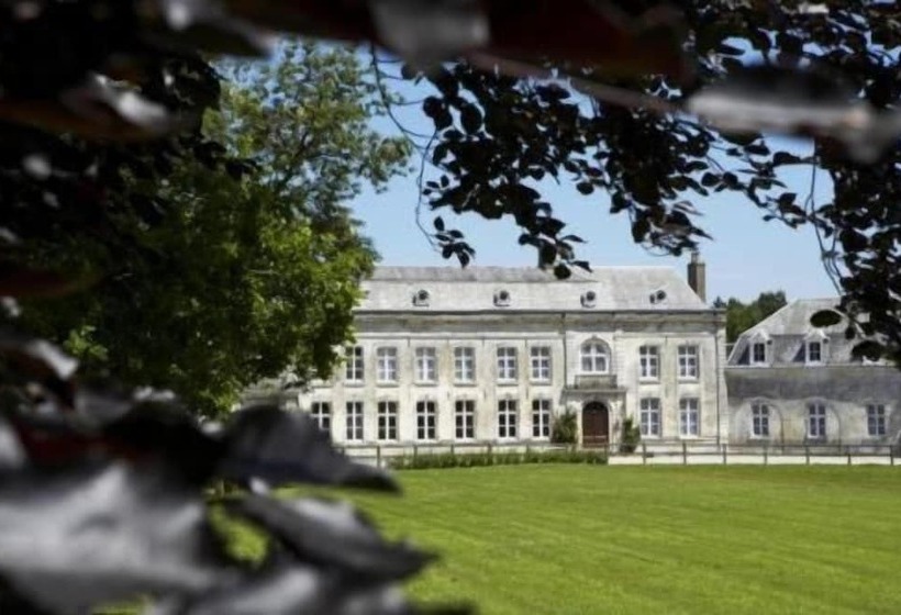 هتل Château De Cocove