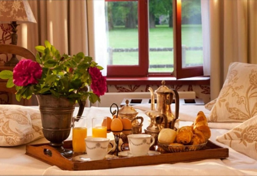 هتل Château De Cocove