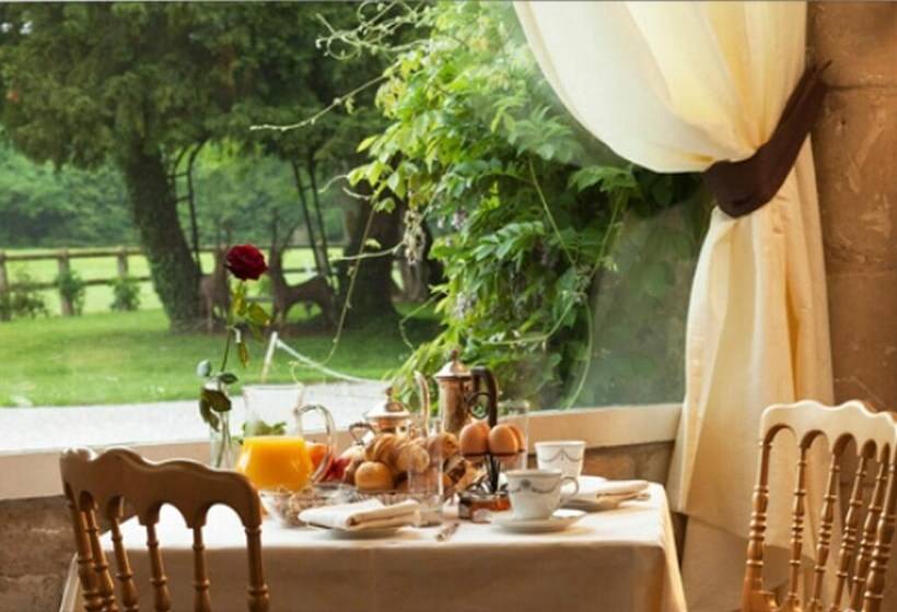 هتل Château De Cocove