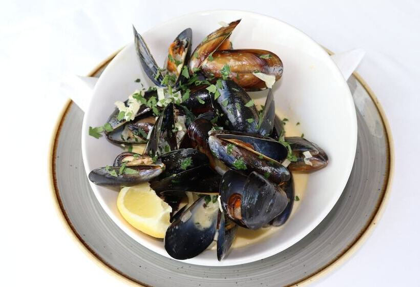 Clayton Hotel Silver Springs