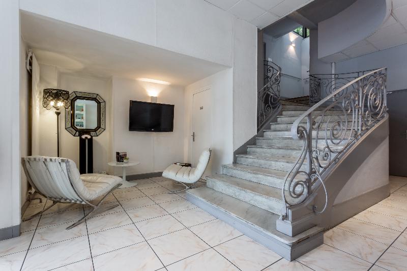 בית מלון כפרי Yelo Lumière Powered By Sonder