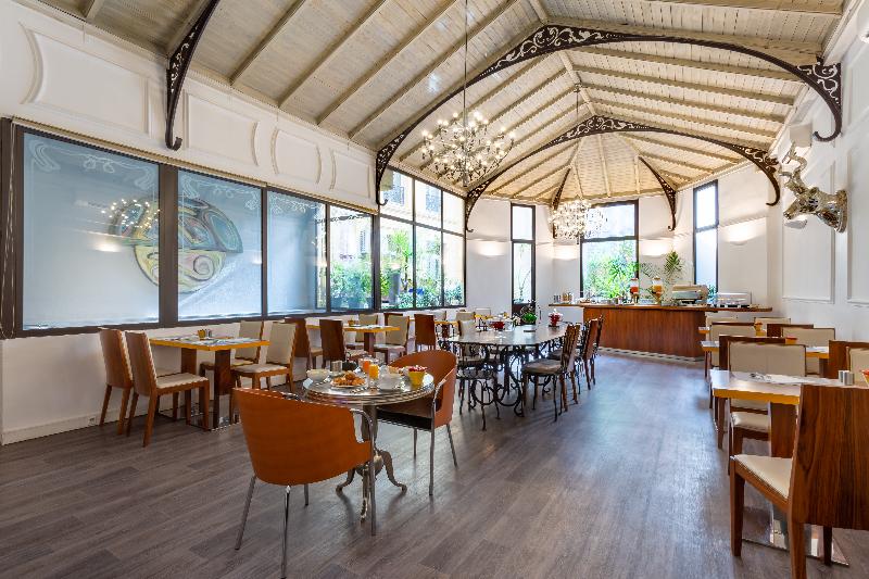 בית מלון כפרי Yelo Lumière Powered By Sonder