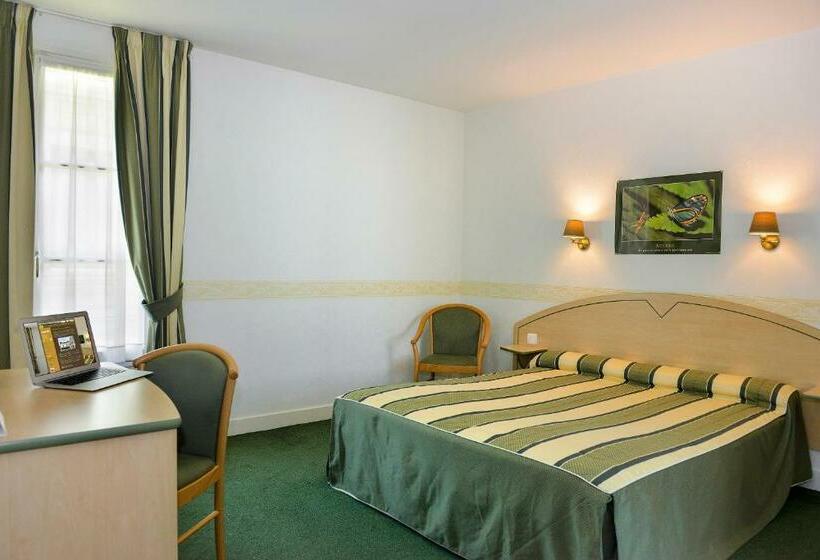 酒店 Logis Hôtel Restaurant La Boule D Or