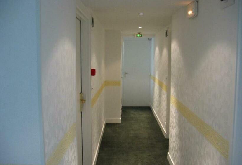 酒店 Logis Hôtel Restaurant La Boule D Or