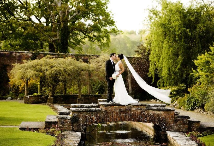 Отель Dromoland Castle