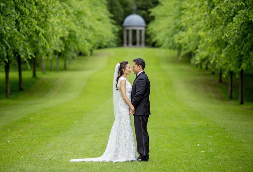 Отель Dromoland Castle