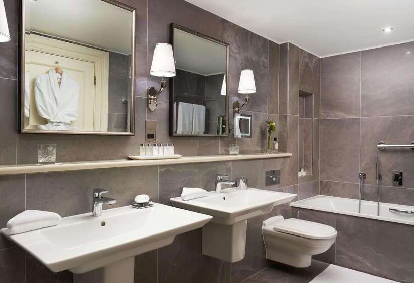 Отель Dromoland Castle