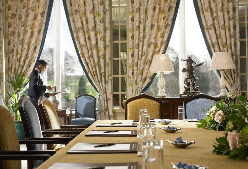 Отель Dromoland Castle