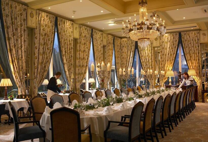 Отель Dromoland Castle