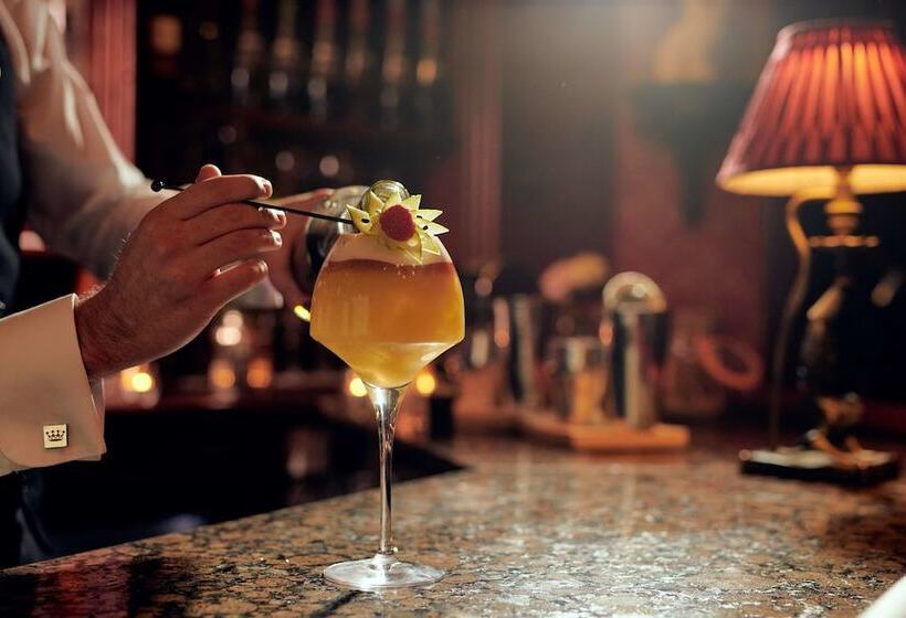 Отель Dromoland Castle