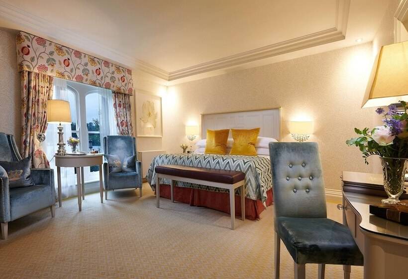 Отель Dromoland Castle