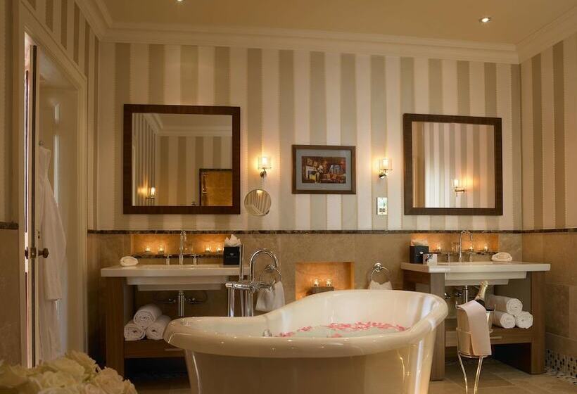 Отель Dromoland Castle