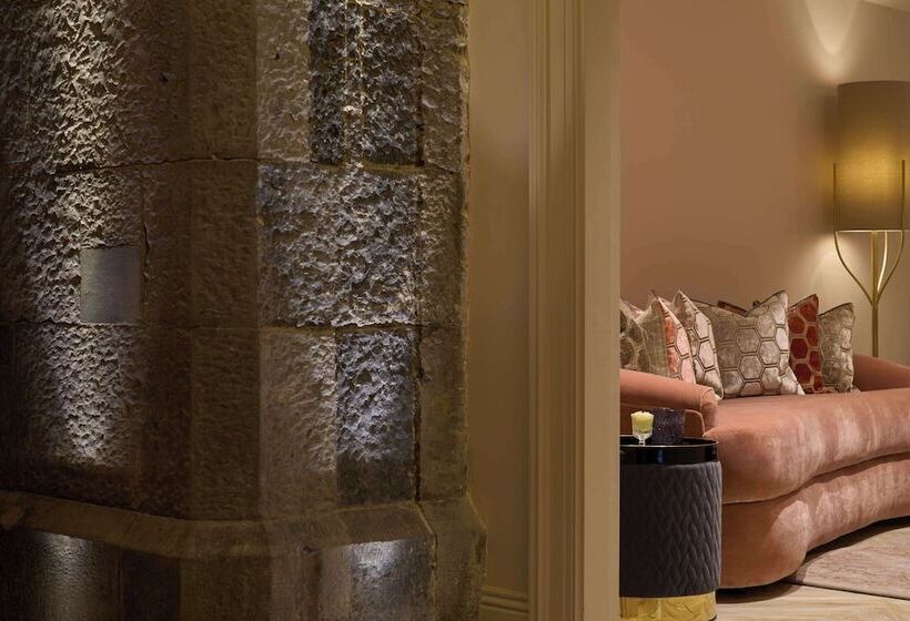 Отель Dromoland Castle