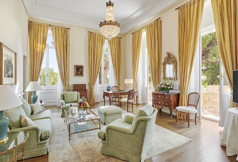 בית מלון כפרי Du Cap Eden Roc