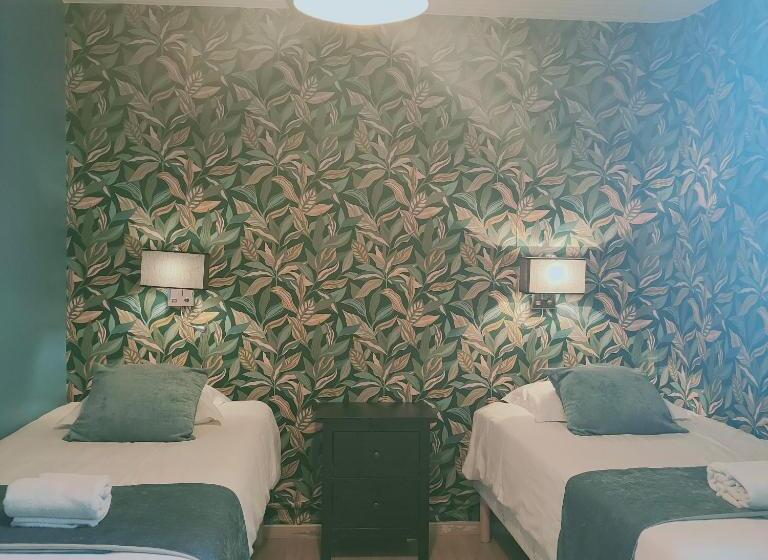 Отель Du Levant