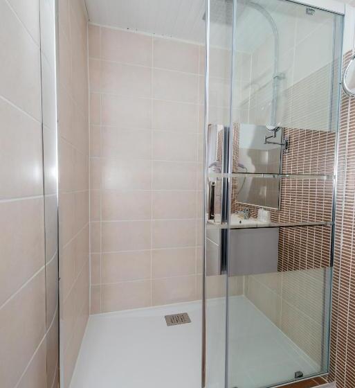 Отель Du Levant