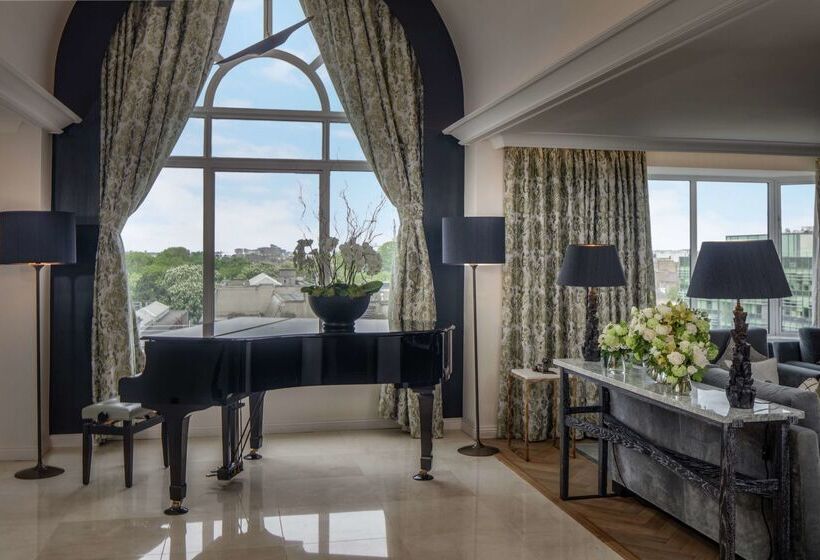 בית מלון כפרי Conrad Dublin