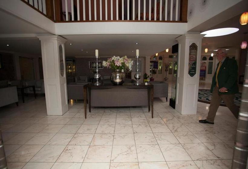 בית מלון כפרי Earl Of Desmond