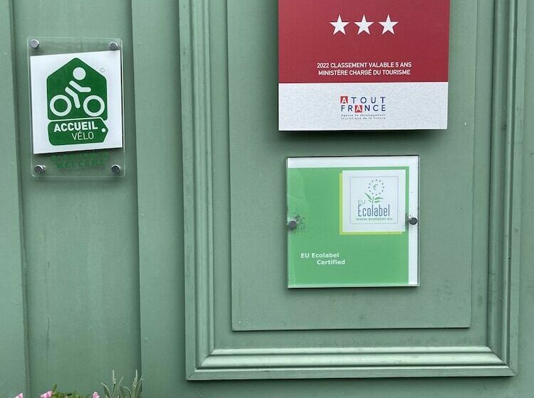 Garden Hotel Rennes Centre Gare