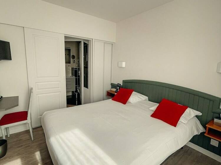 Garden Hotel Rennes Centre Gare