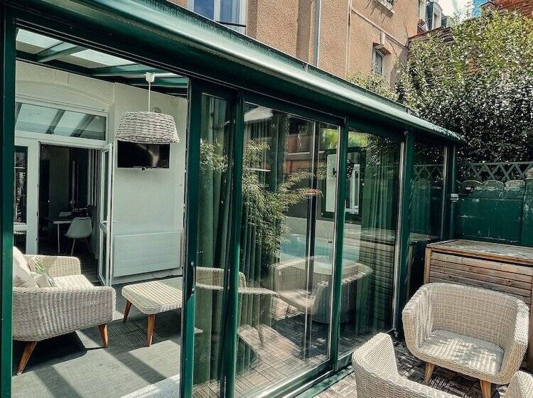 Garden Hotel Rennes Centre Gare