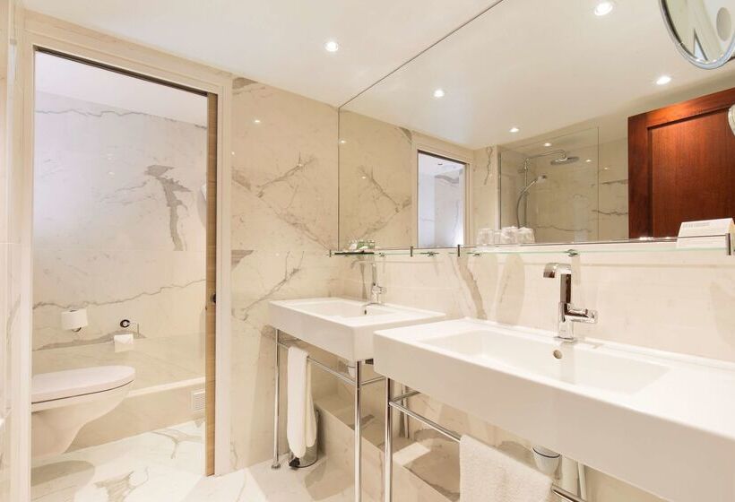 Grand Hotel De L Opera   Bw Premier Collection