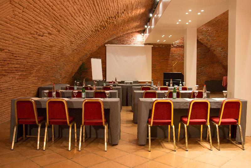 Grand Hotel De L Opera   Bw Premier Collection